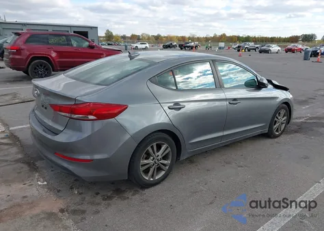 2018 Hyundai Elantra Sel z USA, uszkodzony, nr VIN 5NPD84LF6JH307890